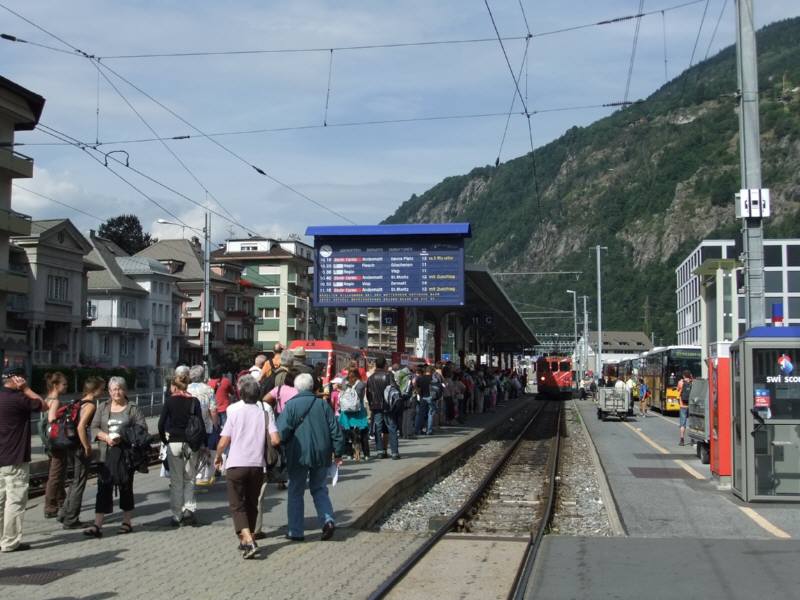 海外での事故多発？！　旅行保険加入のススメ